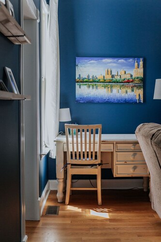 The Wayne Shire: Sleeps 8 + Downtown Waynesboro