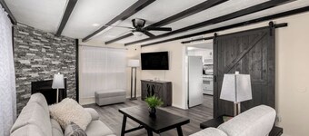 3-bedroom house with AC in Superior, AZ