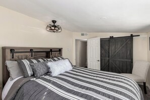 3 chambres, bureau, fer et planche à repasser, Wi-Fi gratuit