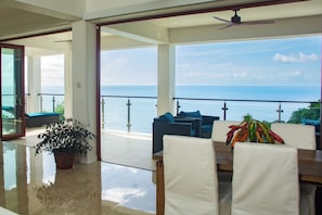 Luxury Apartment, Balcony, Sea View