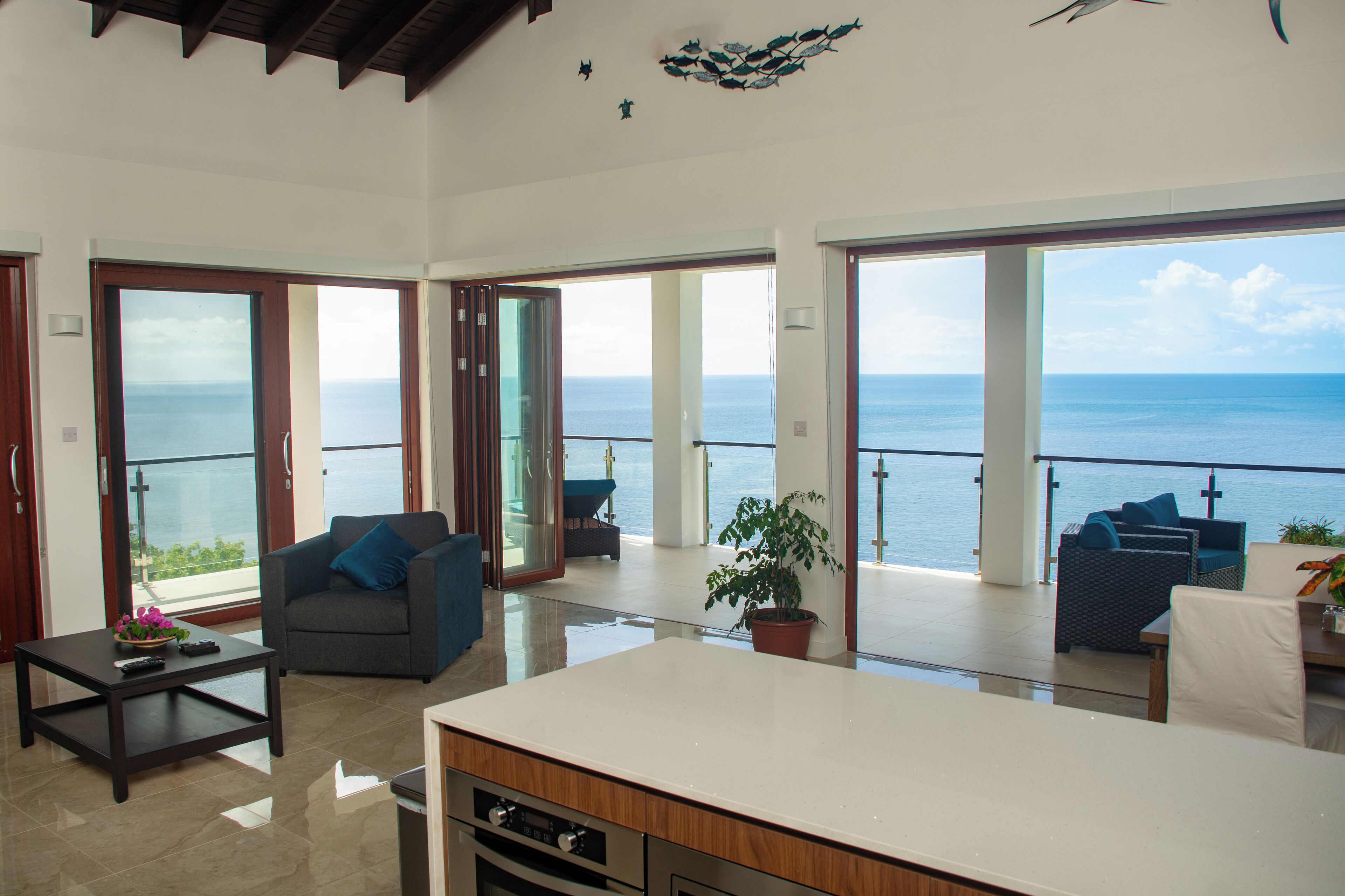 Luxury Apartment, Balcony, Sea View | In-room safe, blackout drapes, soundproofing, iron/ironing board