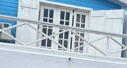 2-bedroom villa in marvelous Jolly Harbour with AC