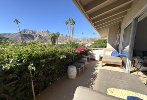Terrace/patio - Desert Retreat in Rancho Mirage – Bright, Stylish Condo with Resort Amenities (Rancho Mirage)