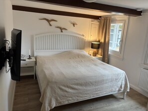 1 Schlafzimmer, kostenloses WLAN, Bettwäsche