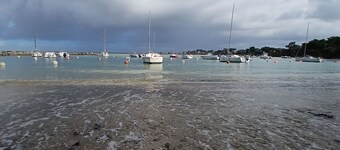 Five minutes from the beach, house with garden, ideal for a family holiday.