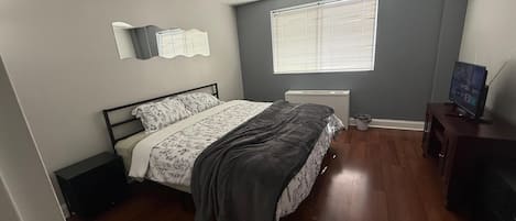 1 makuuhuone, silitysrauta/-lauta, Wi-Fi, vuodevaatteet