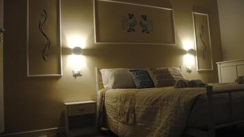 Doppelzimmer, Balkon, Stadtblick | Kostenloses WLAN