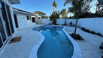 Außenpool, beheizter Pool