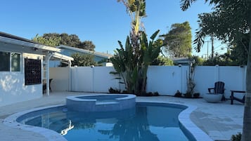 Außenpool, beheizter Pool