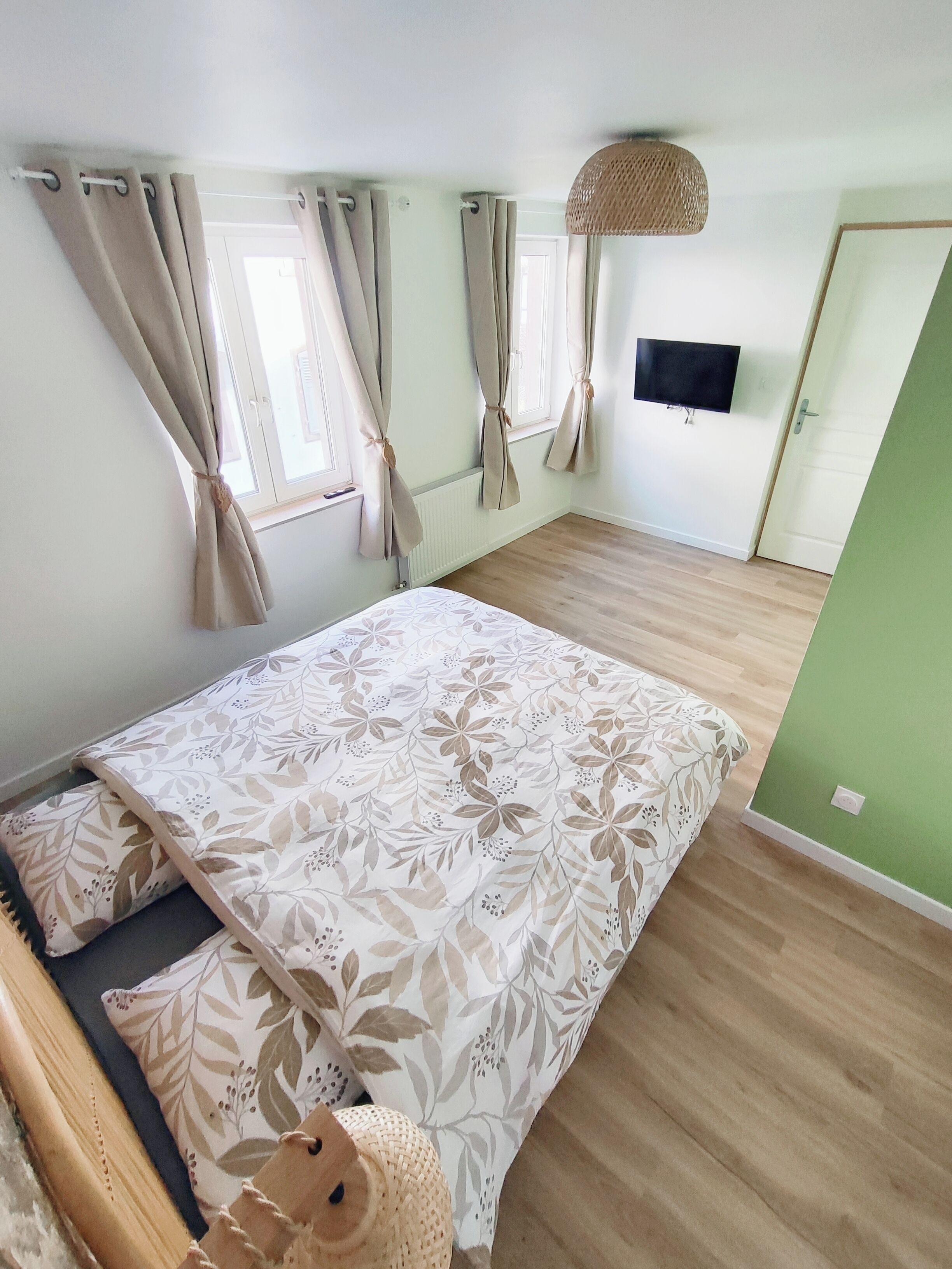 2 chambres, Wi-Fi gratuit, draps fournis