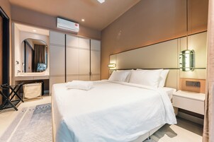 Premium Suite, 2 Bedrooms | Free WiFi, bed sheets