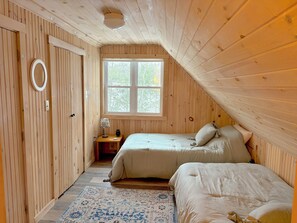 3 chambres, fer et planche à repasser, accès au Wi-Fi (inclus)