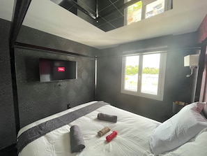 3 bedrooms, WiFi, bed sheets - Comfortable designer apartment in the heart of Epinal (Épinal)