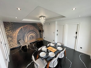 Dining - Comfortable designer apartment in the heart of Epinal (Épinal)