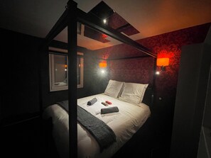 3 室のベッドルーム、WiFi、ベッドシーツ