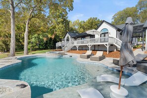 Pool - Luxury Lakefront Retreat w/ Heated Pool, Hot Tub & Pier & Outdoor Kitchen (Denver)
