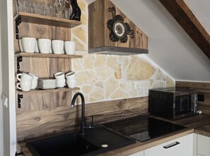 Apartment (Apartment Angir Martina with sea view) | Private kitchen | Fridge - Apartmani Angir Martina (Sibenik)