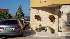 公寓 (Apartment Angir Martina with sea view) | 外觀
