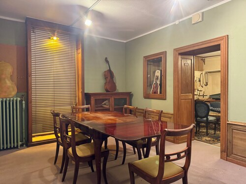 Logement de charme dans un ancien atelier de luthier