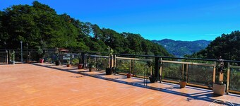 ~10 Mins from Baguio City-Huge Private Parking-4 Bedroom-M