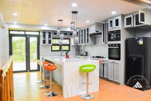 Microwave, oven, stovetop