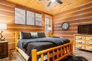 2 多间卧室、免费 WiFi、床单