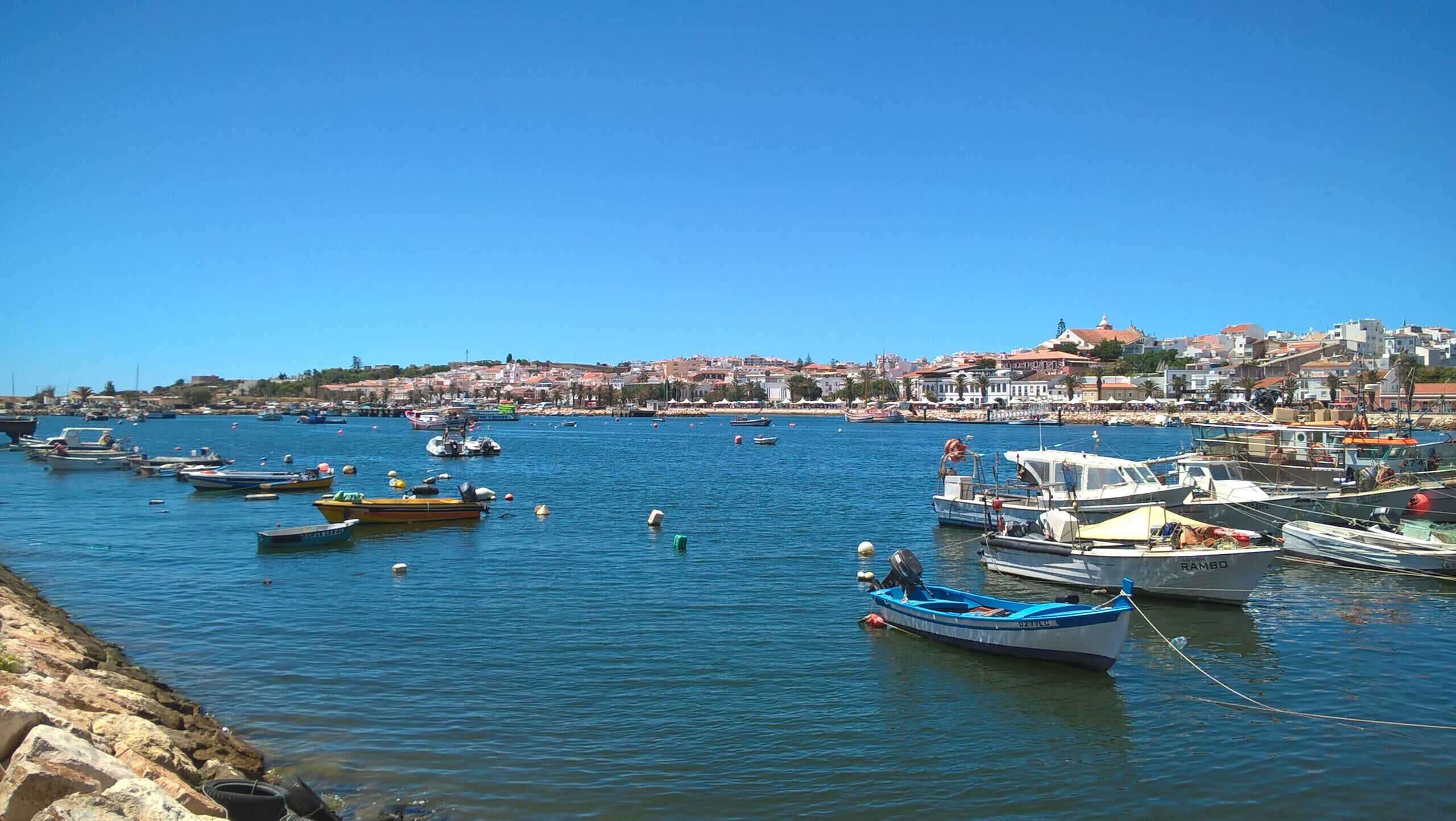 Marina/club náutico