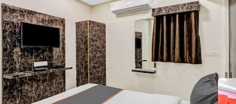 Hotel Bhavya Regency