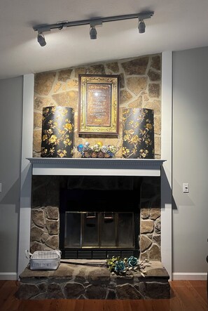 Interior - Cozy 3 bedroom Cottage in Charming Ringold Ga (Ringgold)