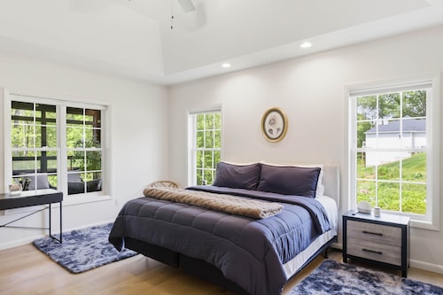Willowbrook Retreat New Build, High End home in Central CT.