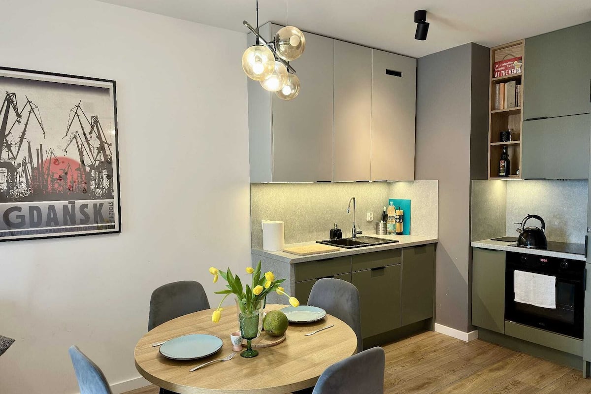 Apartment, Balcony, Courtyard View | Private kitchen