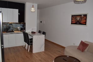 Interior - Tirana TEST (Tirana)