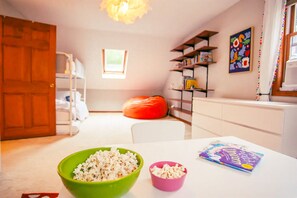 熨斗/熨衫板、上網、床單