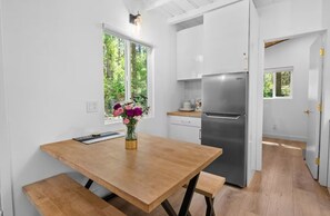 Dining - Eurelax - Hot Tub - Huge Yard - Walk to Village! (Big Bear Lake)