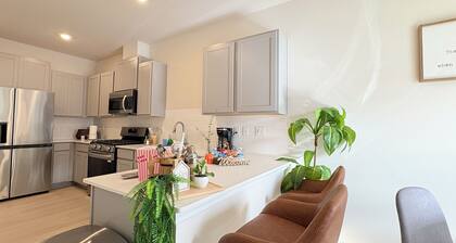 Breakfast Bar + Cozy Living Room + Snacks + Laundry