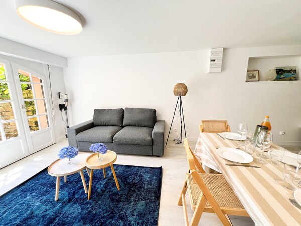 Dreamy Holiday Home With Garden - Brest, France
