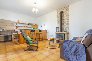 House | Living room - Holiday Home in Tenerife With Private Garden (Santa Ursula)