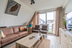 Apartment | Living room - Comfortable and Modern Furnished 4-person Apartment (De Koog)