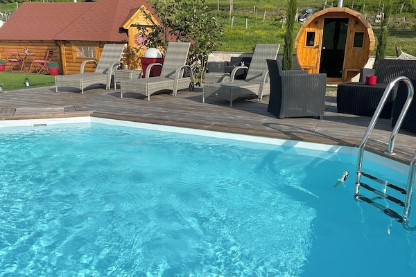 Piscine chauffée de mi mai à octobre