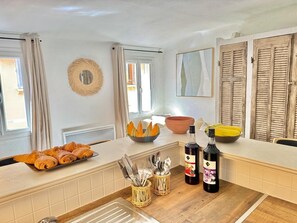 Dining - Cosy refuge - Extra center - telecommuting (Aix-en-Provence)