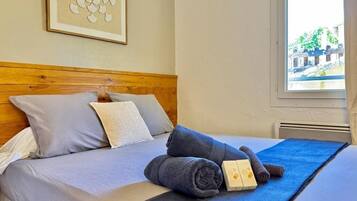 Desk, iron/ironing board, free WiFi, bed sheets