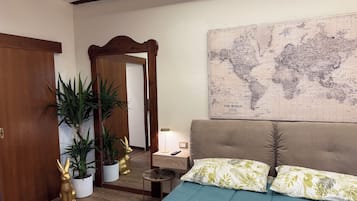 Coffres-forts dans les chambres, fer et planche Ă repasser