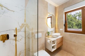 Ferienhaus | Badezimmer