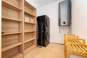 Interior - Modern Hideaway Near Zadar Coast (Policnik)