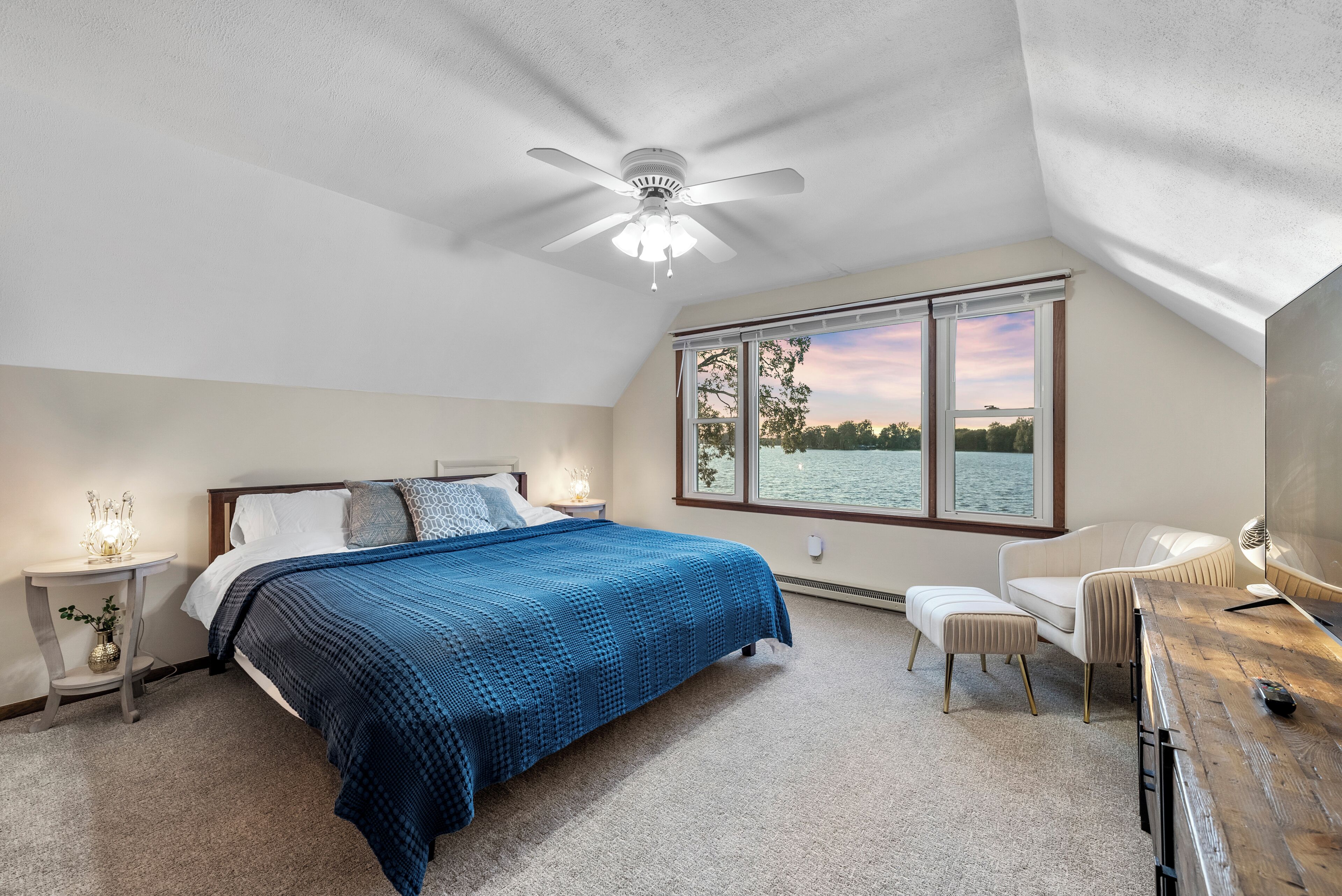3 bedrooms, WiFi, bed sheets