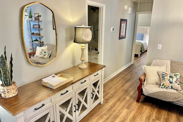 2 Schlafzimmer, Bügeleisen/Bügelbrett, WLAN, Bettwäsche