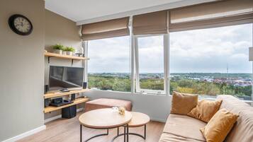 Apartment | Living room