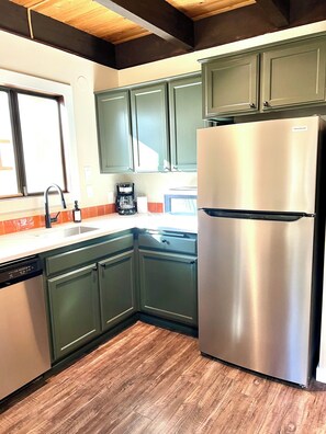 微波爐、焗爐、爐具、洗碗機