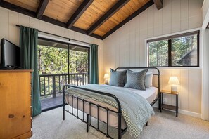 3 quartos, Wi-Fi de cortesia, roupa de cama