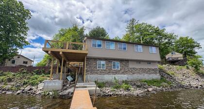 Lakeside Lodge- Waterfront cabin